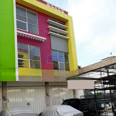 Disewakan Ruko di Malang Siap Pakai Letak Strategis Terdiri 3 Lantai