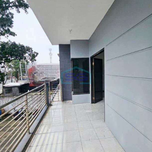 Disewakan Ruko 2 Lantai di Malang LB 152m2 Siap Pakai-2