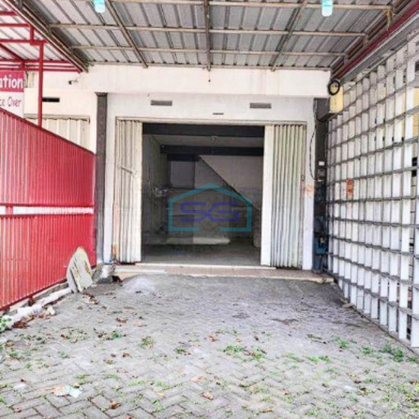 Disewakan Ruko Siap Pakai 2 Lantai LB 156m2 Daerah Malang-4