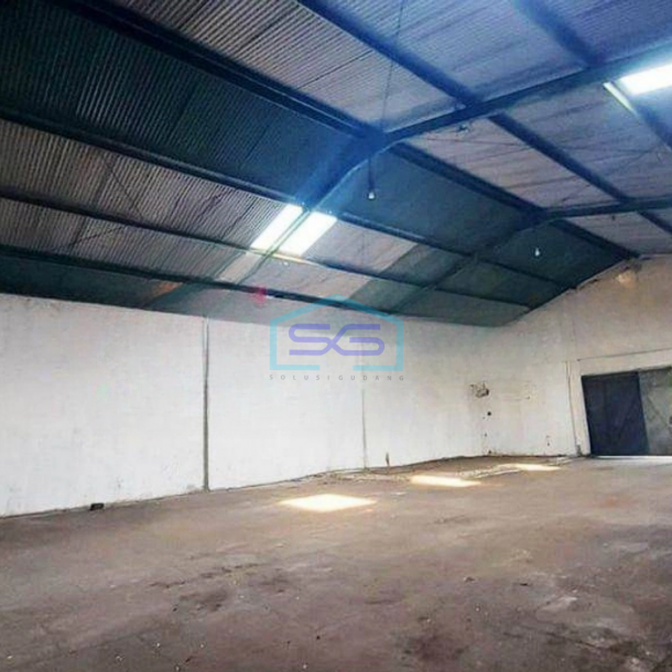 Disewakan Gudang Siap Pakai di Malang Lokasi Strategis Pinggir Jalan LT 480m2-3