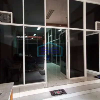 Disewakan ruko dua lantai di pusat kota mojokerto