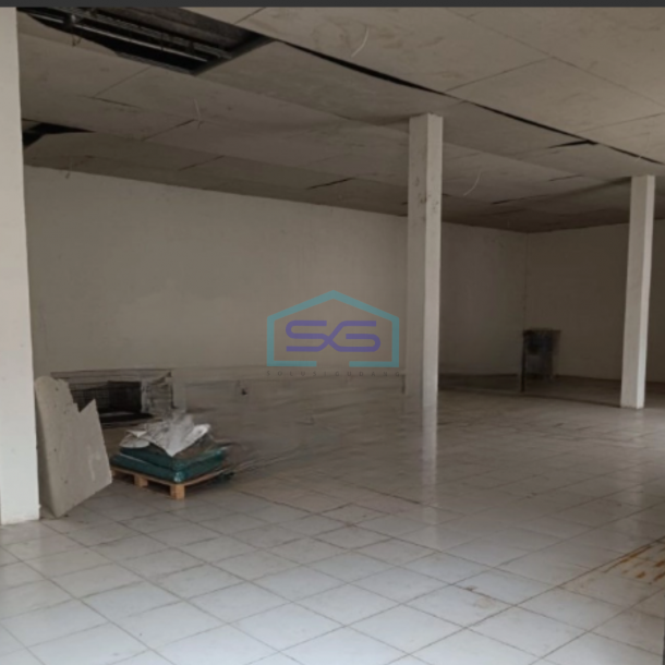 Dijual Gudang Luas Bangunan  794 m² Lokasi di Malang-3