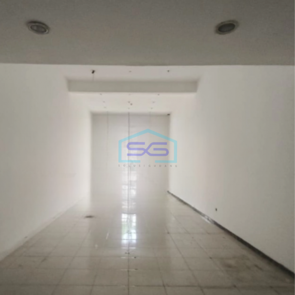 Disewakan Ruko Luas Bangunan 160 m² Lokasi di Malang Jawa Timur-1
