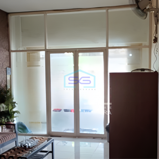 Disewakan Ruko 2 Lantai Luas Bangunan 130 m² di Sukun Malang-1