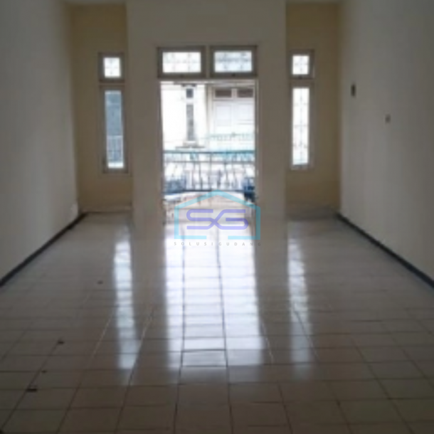 Dijual Ruko Luas Bangunan 140 m² Lokasi Siap Huni di Malang-2