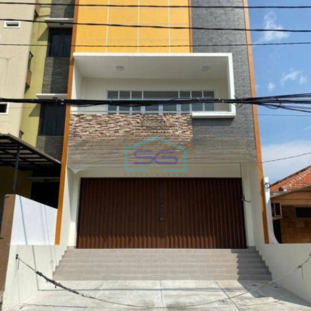 Disewakan Ruko 2 lantai Baru & Bagus SHM di Kelapa Gading Jakarta Utara LB 275m2-1