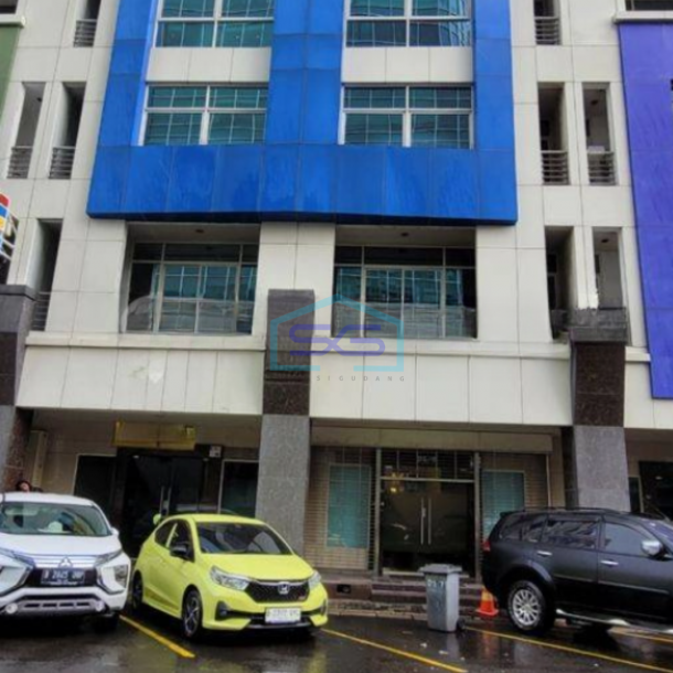 Disewakan Ruko Kirana Boutique Office Ada Lift Jakarta Utara Bagus Bisa Nego LB 384m2-1