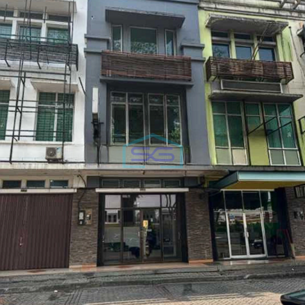 Dijual Ruko Murah Siap Usaha Di Bsd Ruko Tol Bulevard Tangerang Luas Bangunan 200m2-1