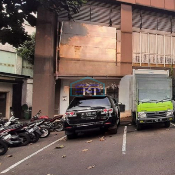 Disewakan Ruko Murah Siap Usaha di Alam Sutera Tangerang LB 150m2-1