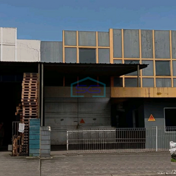 Dijual Gudang Murah Siap Usaha di Bsd Taman Tekno Tangerang Luas Tanah 360m2-1