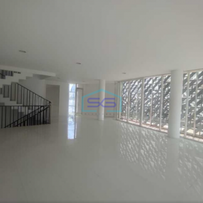 Dijual Ruko Luas Tanah  200 m² Lokasi Bebas Banjir di BSD Tangerang