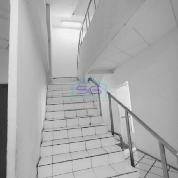 Dijual Kantor Luas Tanah 659 m² Lokasi Daan Mogot Tangerang-3