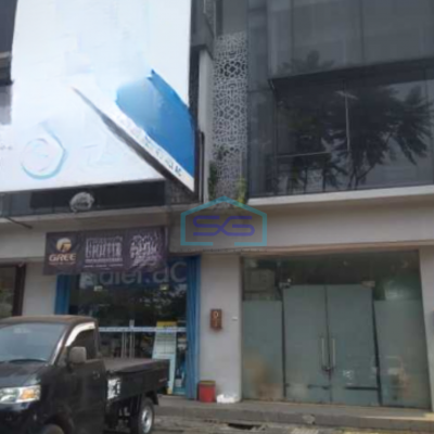 Dijual Ruko 3 Lantai Luas Bangunan  202 m²  Lokasi BSD Tangerang