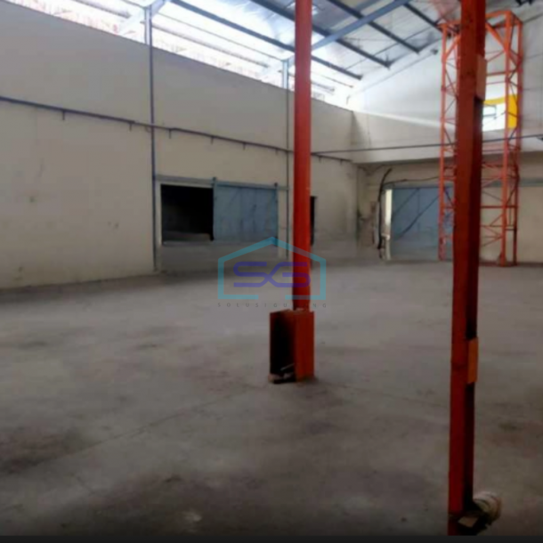 Dijual Gudang Siap Huni Lokasi Bebas Banjir di Alam Sutera Tangerang Luas Tanah  640 m²-1