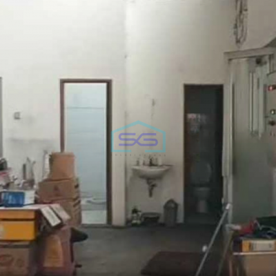 Dijual Gudang Lokasi Sangat Strategis Luas Tanah  300 m²  di BSD Tangerang