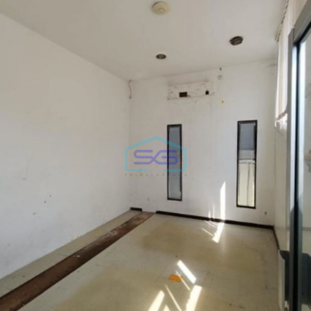 Disewakan Gudang Luas Tanah 1800 m²  Lokasi Bebas Banjir di BSD Tangerang Selatan-4