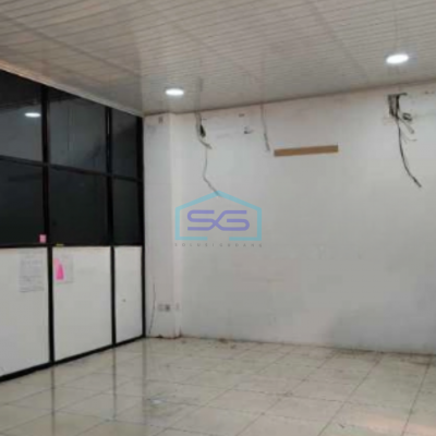 Disewakan Gudang Ada Kantor Luas Tanah  360 m² Lokasi Bebas Banjir di BSD Tangerang Selatan