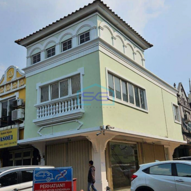 Disewakan Ruko Siap Usaha Di Pasar Modern Bsd Serpong Tangerang Lokasi Premium-1