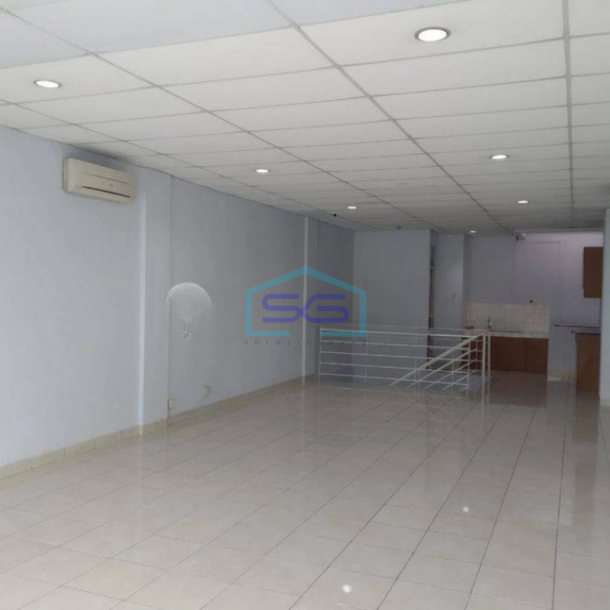 Disewakan Ruko 3 Lantai Siap Usaha di Bsd Dekat Teras Kota Tangerang LB 225m2-2