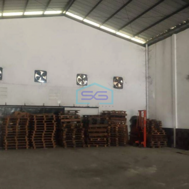 Disewakan Gudang Murah Siap Usaha di Bsd Taman Tekno Serpong Tangerang LB 669m2-1