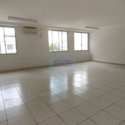 Disewakan Ruko Central Park Jakarta Barat 4 Lantai LB 300m2