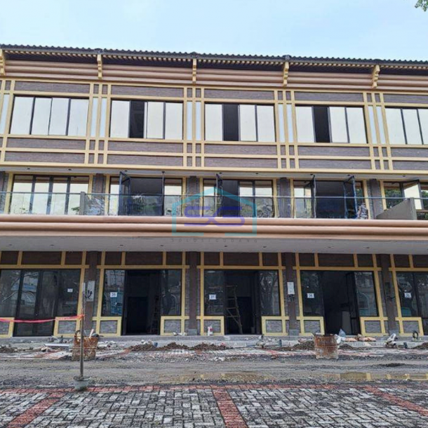 Disewakan Ruko Baru Green lake Full 3 Lantai Jakarta Barat-1