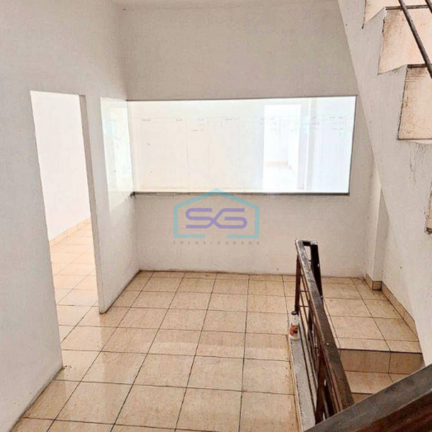 Disewakan Ruko 4 Setengah Lantai di Cideng Jakarta Pusat LB 324m2-3