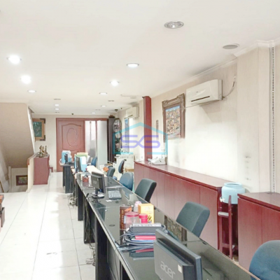 Dijual Cepat Ruko 3,5 Lantai di Cideng Jakarta Pusat LT 130m2