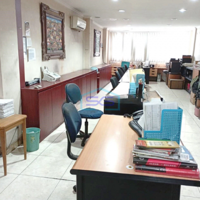 Dijual Cepat Ruko 3,5 Lantai di Cideng Jakarta Pusat LT 130m2