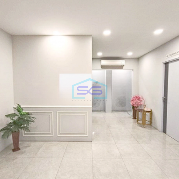 Dijual Ruko Gandeng di Pik Jakarta Utara Luas Bangunan 202m2-1