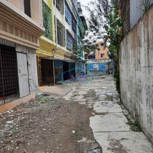 Dijual Ruko 3 lantai Lokasi Strategis Roxy Jakarta Pusat-1