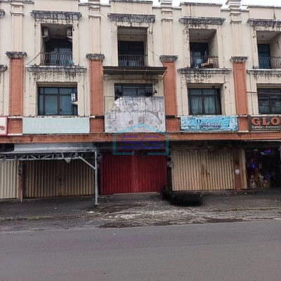 Disewakan Ruko Dekat Pasar 45 Pusat Bisnis Kota Manado LB 300m2