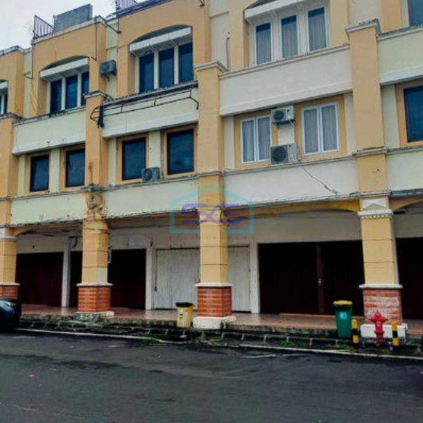 Disewakan Ruko Komplek Mega Mas Manado Cocok Buat Kantor LB 300m2-1