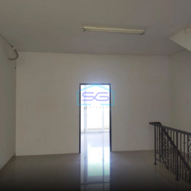 Disewakan Ruko Jl Samratulangi Cocok Buat Kantor Ekspedisi Cargo Logistik Sario, Manado Luas Bangunan  300 m²-2