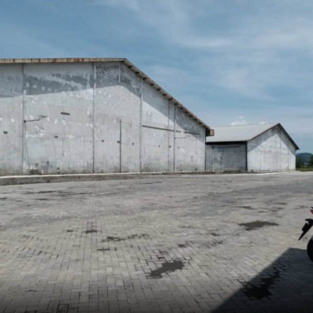 Disewakan Gudang Di Jl Raya Manado Bitung Kolongan Pas Ekspedisi Kalawat, Minahasa Utara Luas Bangunan  594 m²-2