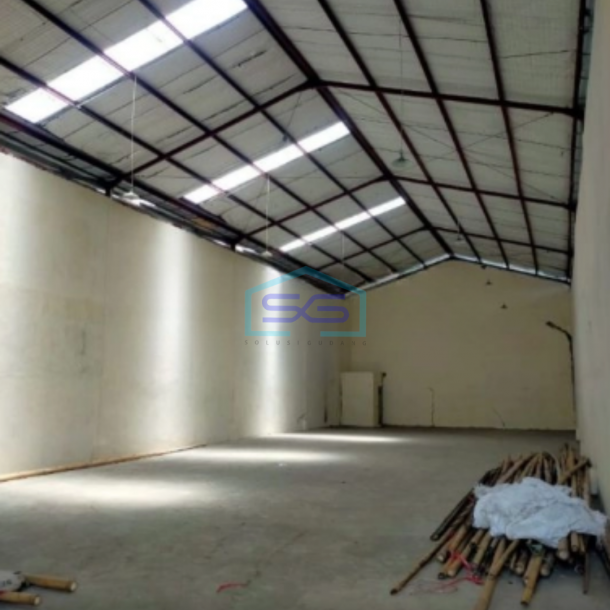 Disewakan Gudang di Kolongan Cocok Buat Ekspedisi Logistik Cargo Kalawat, Minahasa Utara Luas Bangunan 300 m²-2