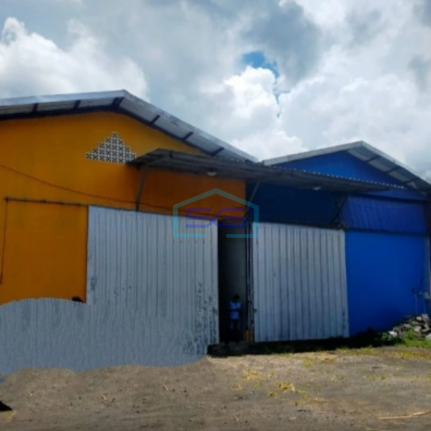 Disewakan Gudang di Kolongan Cocok Buat Ekspedisi Logistik Cargo Kalawat, Minahasa Utara Luas Bangunan 300 m²-1