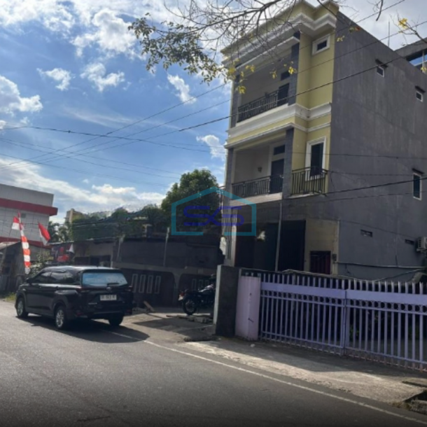 Disewakan Ruko Tikala Baru Pasbuat Kantor Ekspedisi Cargo Logistik Tikala, Manado Luas Bangunan  400 m²-3