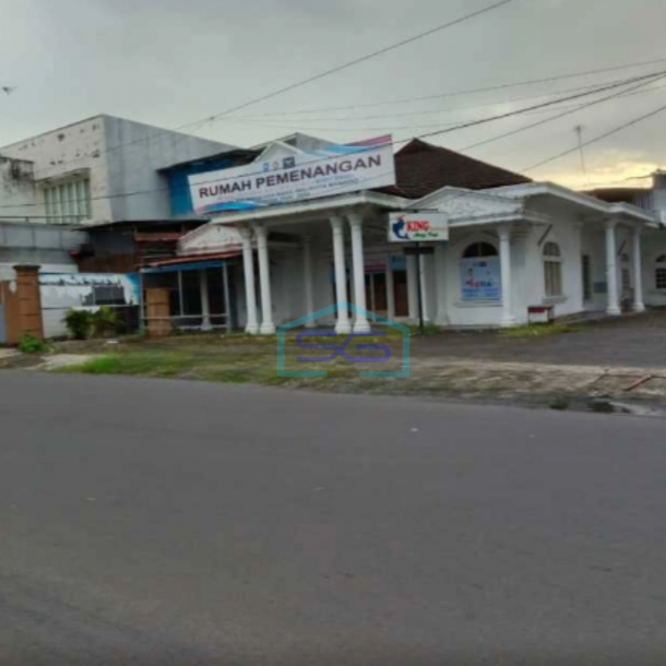 Disewakan Ruang Usaha Dekat Kantor Walikota Dan Jl Sudirman Tikala, Manado Luas Bangunan  600 m²-2