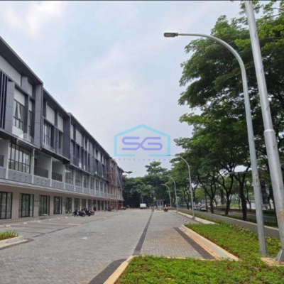Dijual Ruko Hook 3 Lantai Baru Hadap Jalan Raya di Greenwhich Bsd Tangerang LB 205m2