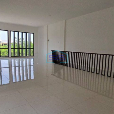 Dijual Ruko Hook 3 Lantai Baru Hadap Jalan Raya di Greenwhich Bsd Tangerang LB 205m2