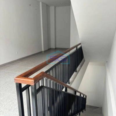 Disewakan Cepat Ruko Camptoen BSD Tangerang LB 110m2