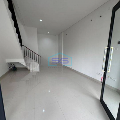 Disewakan Ruko 3 Lantai di The Loop Bsd, Tangerang Selatan LB 127m2