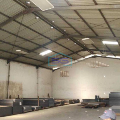 Dijual Gudang Ada Office Siap Pakai 2 Lantai di Bandara Mas Tangerang LT 560m2