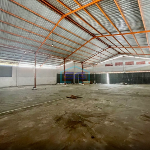 Disewakan Gudang Strategis Akses Kontainer Dekat Solo Baru Luas 800m2-3