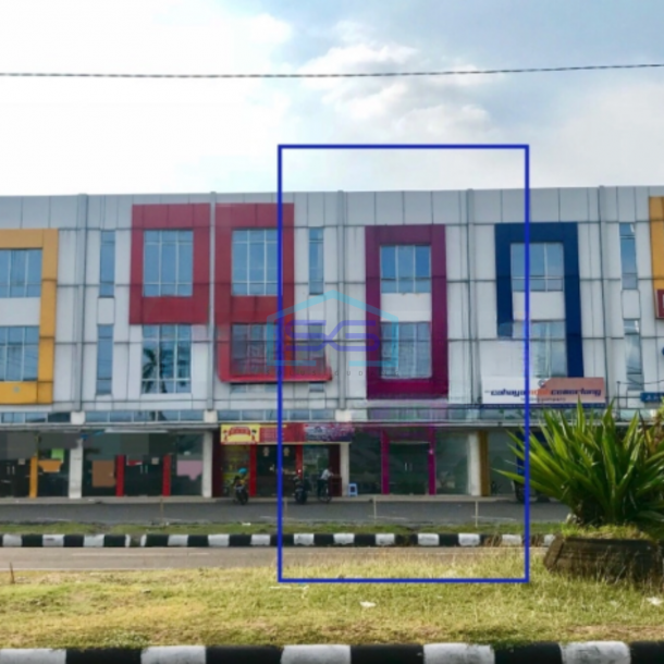 Disewakan Ruko di Jl Ir. Soekarno Solobaru Luas Bangunan 225m2-1