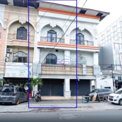 Disewakan Ruko Strategis 3 Lantai Kawasan Perkantoran Di Purwosari Solo LB 297m2