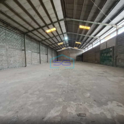 Disewakan Gudang Strategis Dengan Akses Kontainer, Dekat Dengan Pintu Tol Kartasura Colomadu Solo LT 1800m2