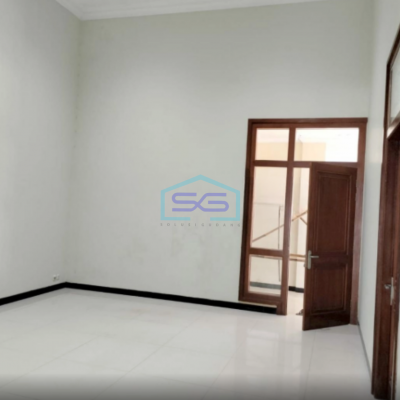 Disewakan Ruang Usaha Elite Kartasura Solo Luas Bangunan 725m2