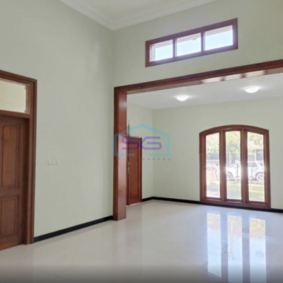 Disewakan Ruang Usaha Elite Kartasura Solo Luas Bangunan 725m2